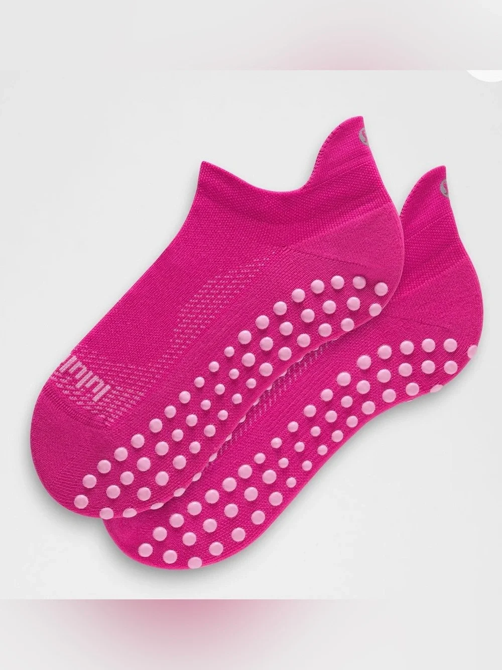 Lululemon Unisex Grip Tab Socks - Picture 3 of 11